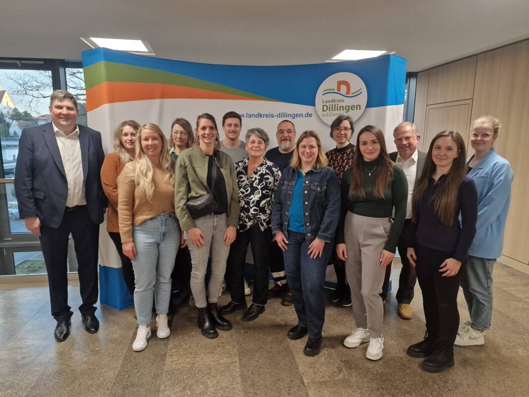 Vertreter des Kinderschutzbundes Dillingen zu Besuch bei Landrat Markus Müller