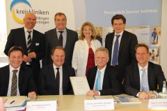 Grossansicht in neuem Fenster: Unterzeichnung der Vereinbarung zwischen der Kreiskliniken Dillingen-Wertingen gGmbH und der TU München als akademisches Lehrkrankenhaus